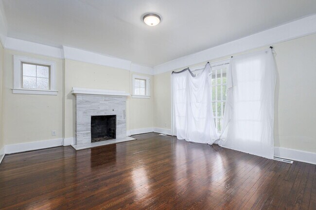Foto del edificio - 1721 Atkinson St