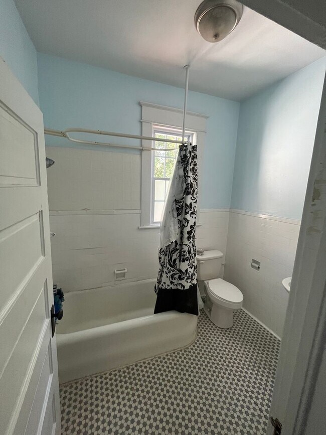 Foto del edificio - 1717 Westover Ave SW