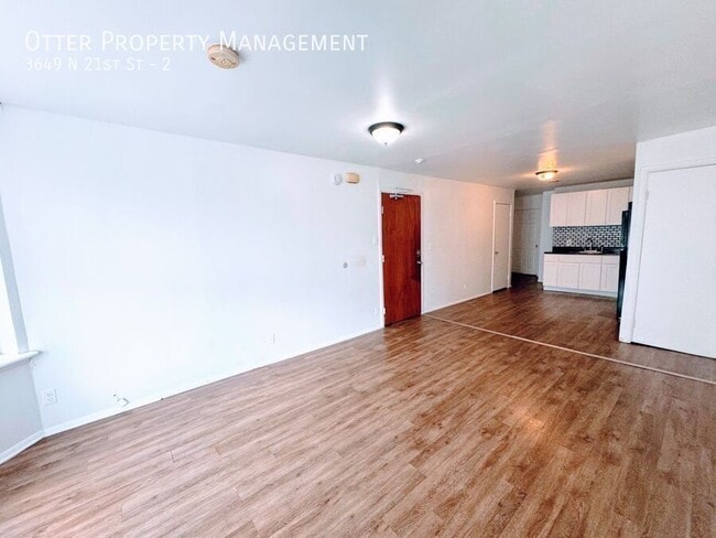 Building Photo - 3649 N 21st St
