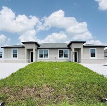 Building Photo - 646 Desmoines Ct