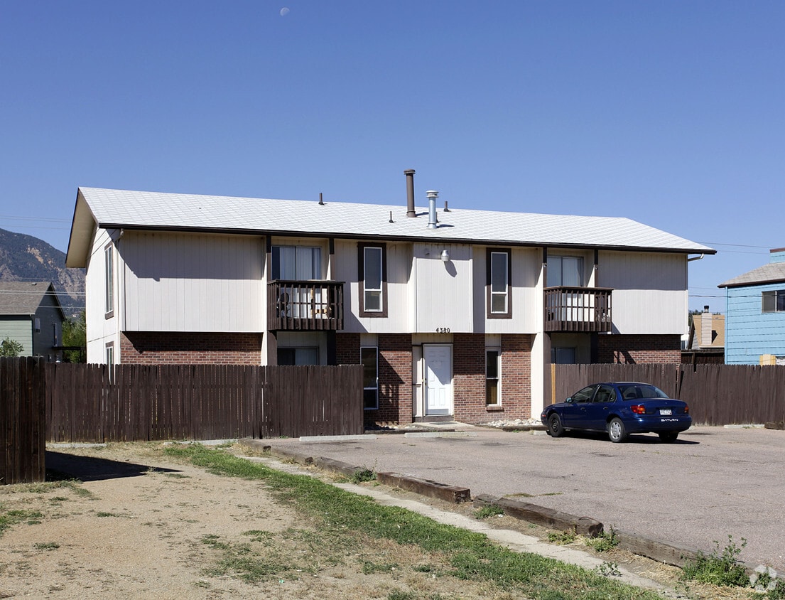 4380 Loomis Ave, Colorado Springs, CO 80906 4380 Loomis Ave Colorado