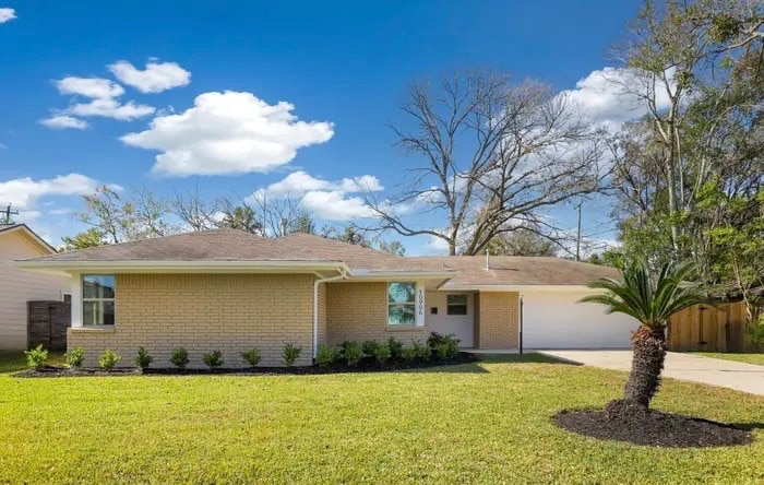 Foto principal - 10906 Chimney Rock Rd