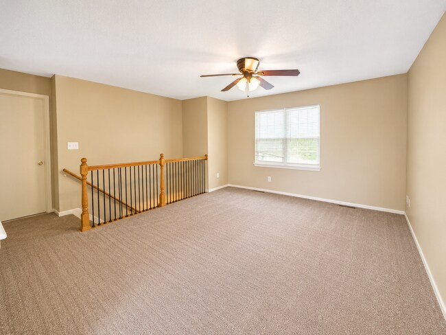 Foto del edificio - 202 NE Westwind Dr