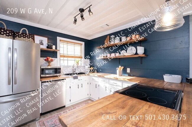 Foto del edificio - 209 W G Ave