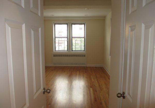 Building Photo - 4324 43rd St