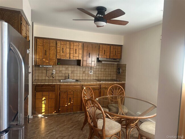 Foto del edificio - 308 Essex St