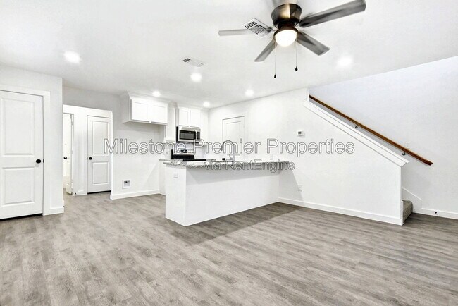 Foto del edificio - 319 E Hull St