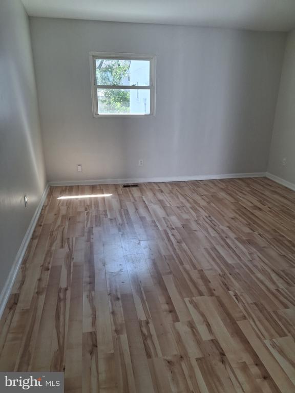 Foto del edificio - 41 Eastmont Ln