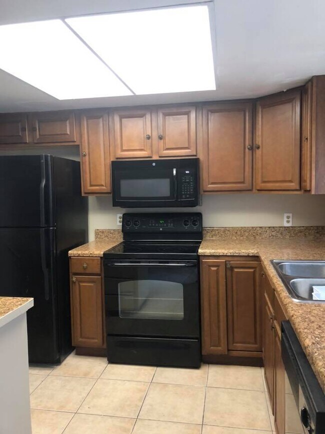 Foto del edificio - 5433 Brookswood Way