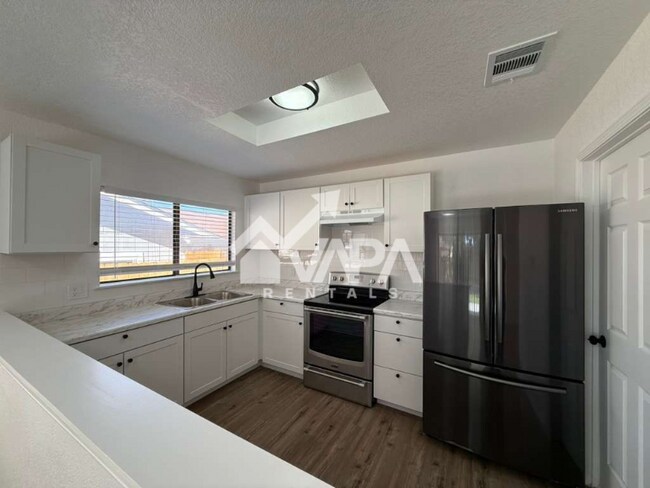 Foto del edificio - 7916 Pepper Trail