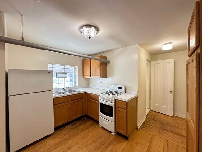 Foto del edificio - 2629 W Ainslie St