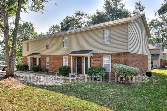 Foto del edificio - 136 Chalet N Blvd