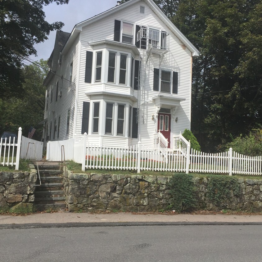 Primary Photo - 408 Broadway