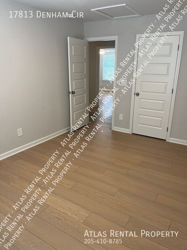 Building Photo - 17813 Denham Cir