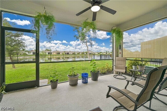 Foto del edificio - 8784 Cascade Price Cir