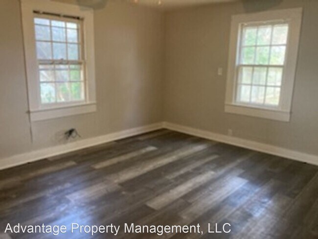 Foto del edificio - 1 br, 1 bath House - 705 Kivett St