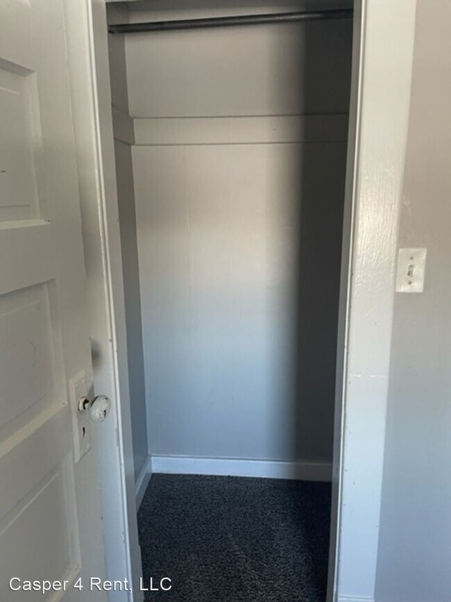 Foto del edificio - 4 br, 2 bath House - 1105 S. Locust Street