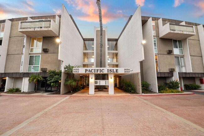 Foto del edificio - 3050 Rue D’Orleans