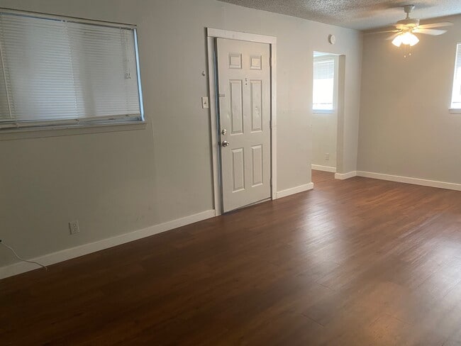 Building Photo - 3816 Speedway