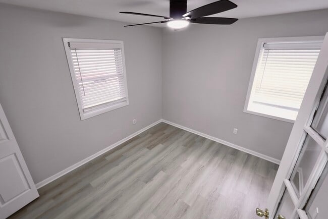 Building Photo - 1190 Hazel St