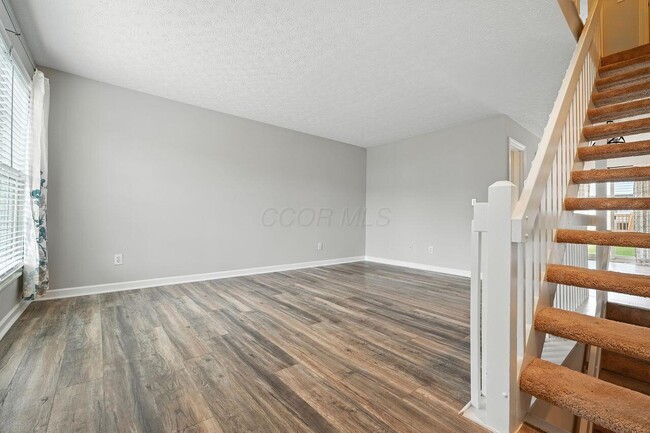 Building Photo - 932 Philadelphia Dr