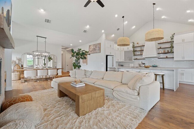 Foto del edificio - 8400 Ambergill Ct