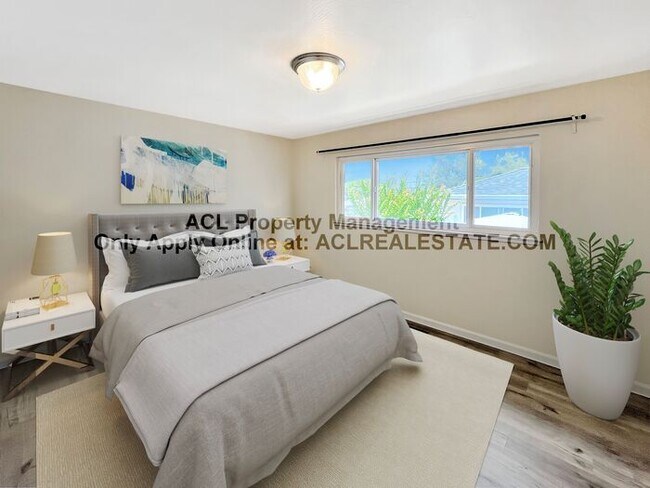 Building Photo - Bright 3-Bed, 2-Bath Hayward Hills Home wi...