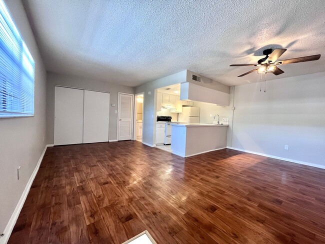 Interior Photo - Inertio