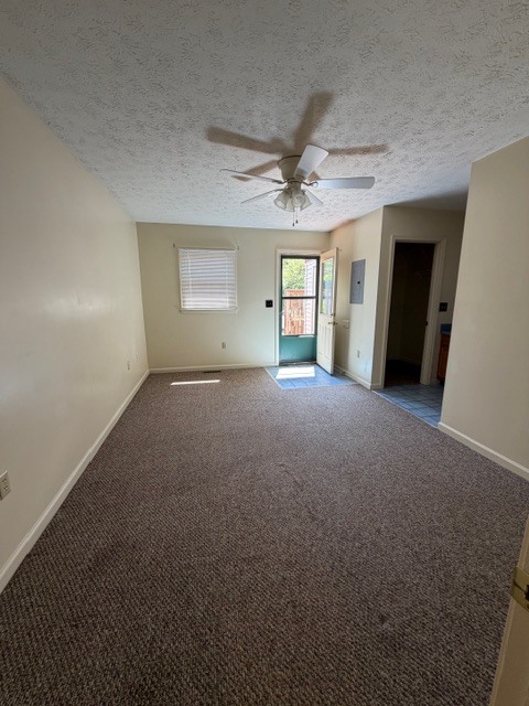 Building Photo - 142 Cypress Dr