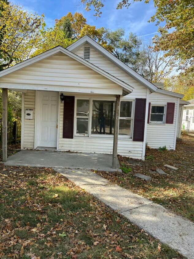 Foto principal - 5120 S Harrison St