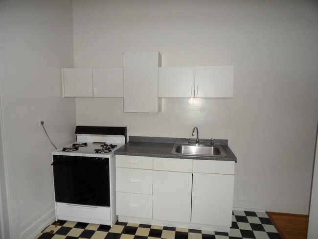 Foto del edificio - 1467 W Cuyler Ave