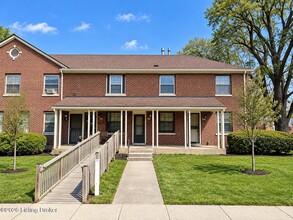 Building Photo - 12 College Ct