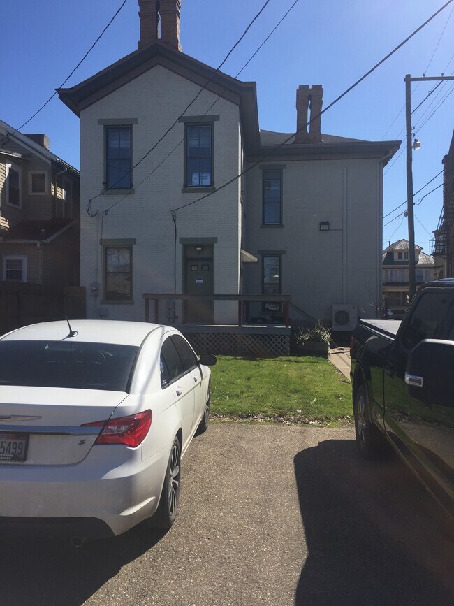 803 Market St Zanesville Oh 43701 Apartments Zanesville Oh Apartments Com