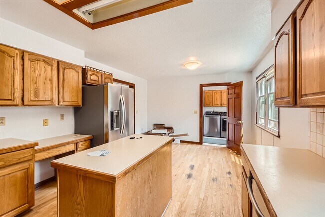 Foto del edificio - 5218 Mcmurry Ave