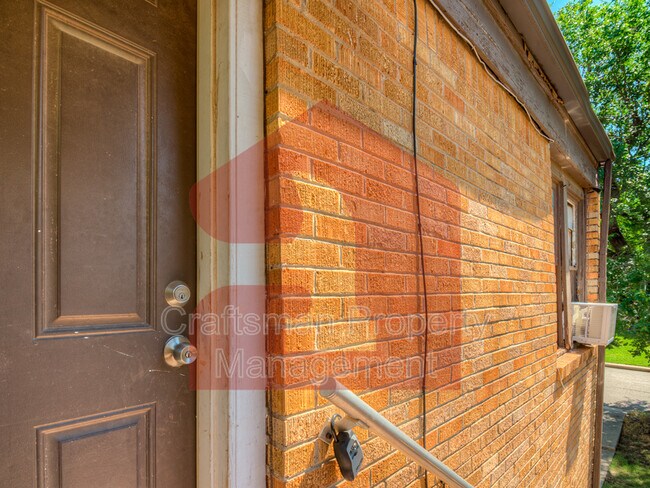 Foto del edificio - 2309 1/2 N Florida Ave