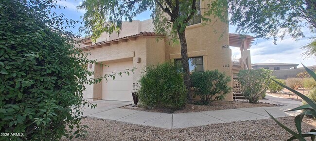 Building Photo - 13600 N Cambria Dr