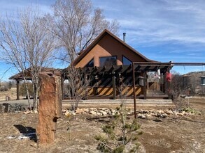 Building Photo - 72 El Llano Rd