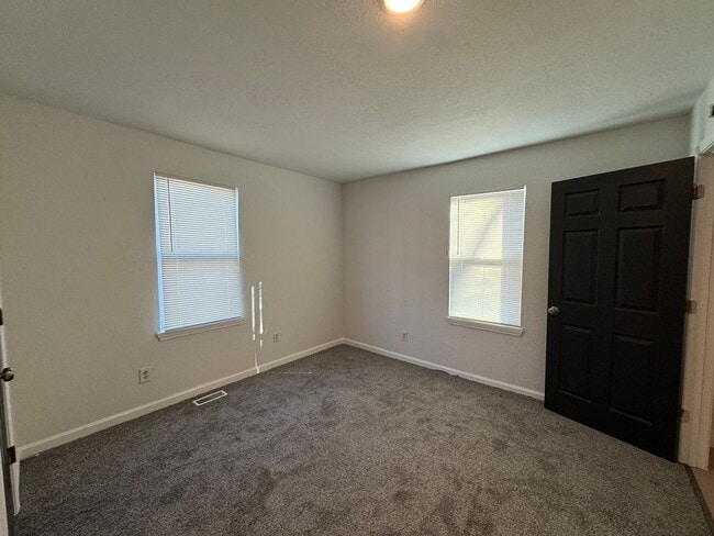 Building Photo - 1800 Gordon St