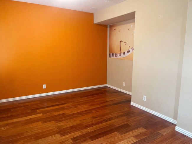 Foto del edificio - 12882 Clemson Dr