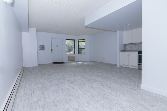 Foto del edificio - 61 E 118th St