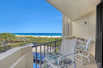 Building Photo - 2800 N Ocean Dr