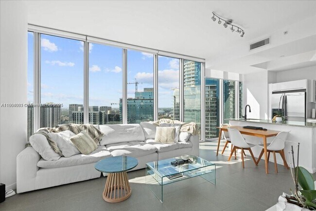 Foto del edificio - 888 Biscayne Blvd