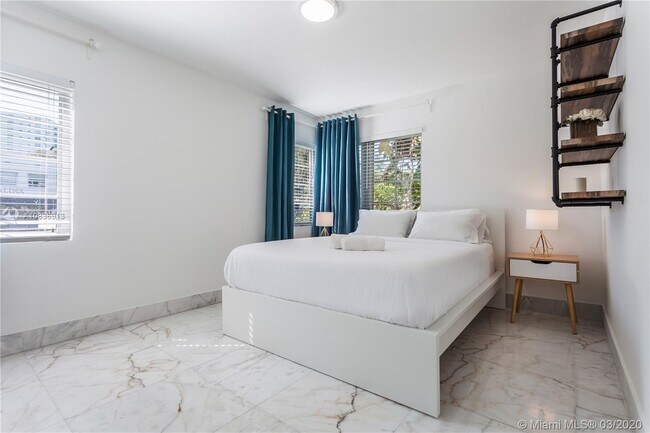 Foto del edificio - 807 Alton Rd