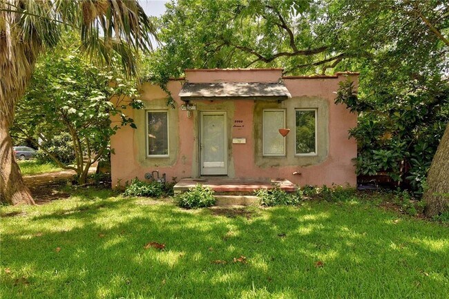 Building Photo - 5005 Avenue G
