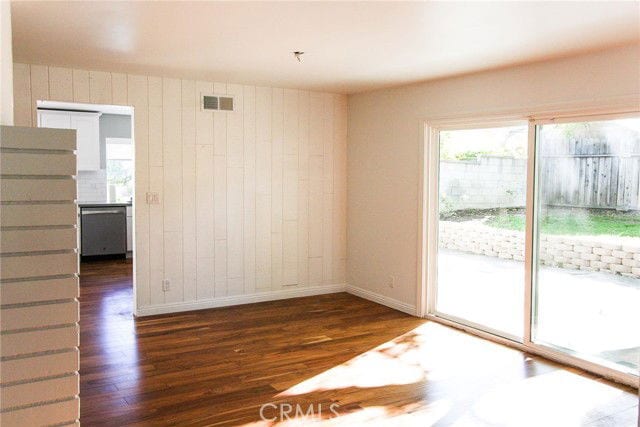 Foto del edificio - 19756 Collier St