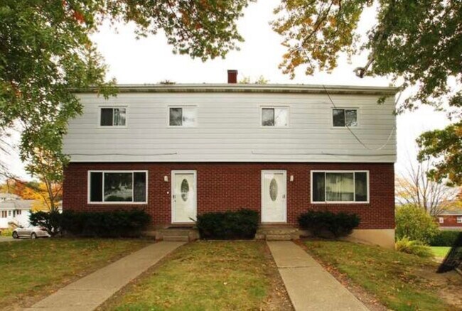 Foto del edificio - 828 Oak Hill Ave