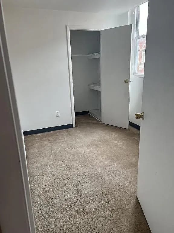 Building Photo - RiverWood Apartments