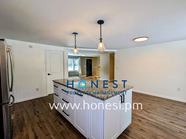 Foto del edificio - 151 Chimney Rd