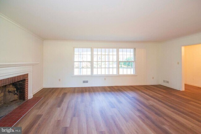Foto del edificio - 10520 S Glen Rd