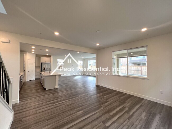 Building Photo - Brand New 5bd/3ba Home-Must See!